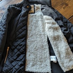 Sherpa Lined Black Quilted Jacket size M